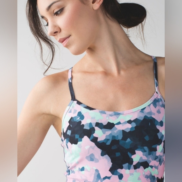 Patterned Tank Top - Picture 1 of 7